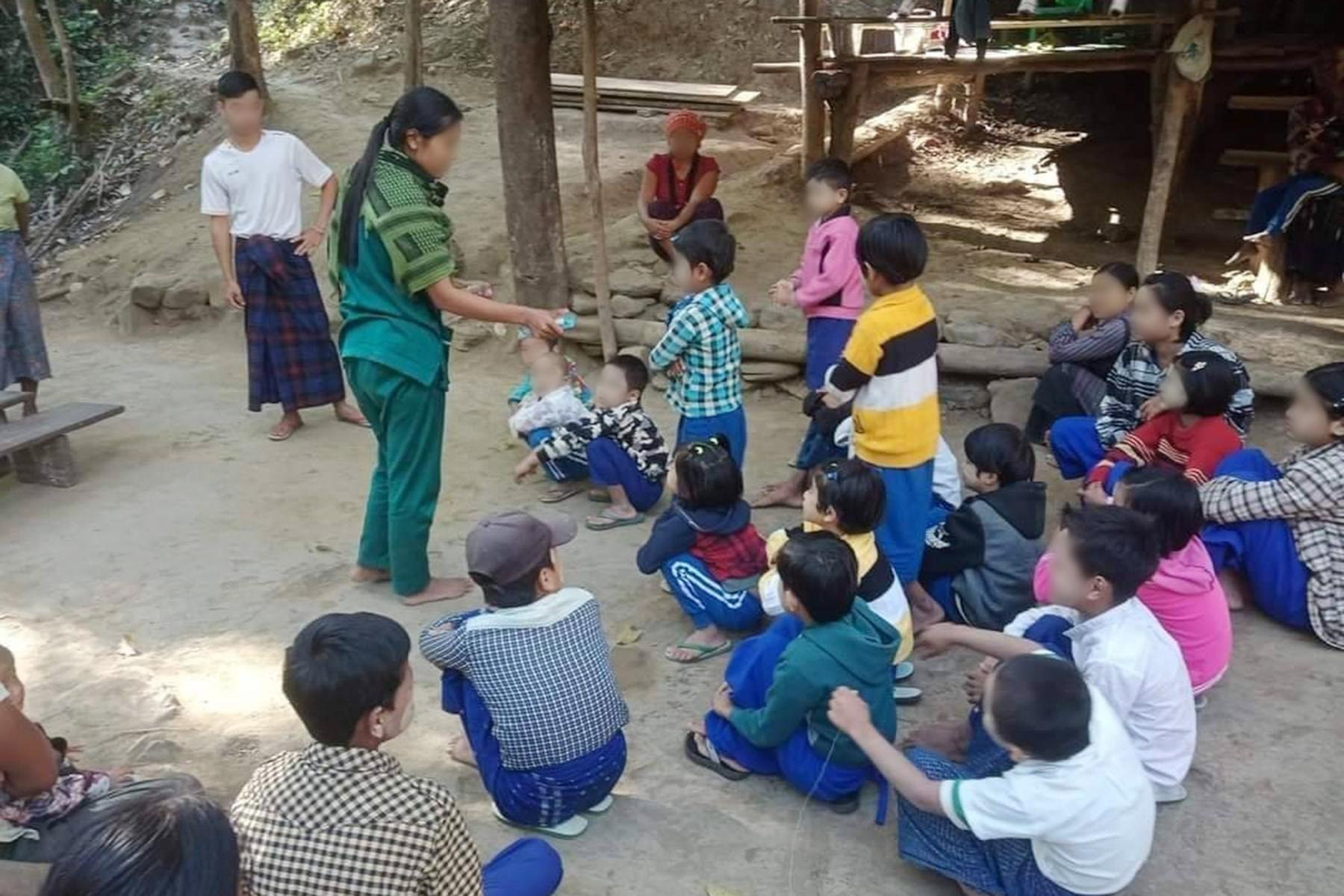 ပေါက်မြို့နယ်က စစ်ရှောင်ကလေးတွေကို တောင်ညိုနဂါး PDF က ကျန်းမာရေးစောင့်ရှောက်မှုနဲ့ ဆေးဝါးထောက်ပံ့မှုပေး