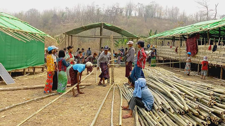 စလင်းမြို့က စစ်ဘေးရှောင်တွေ ဆေးဝါး၊ရိက္ခာနဲ့ အမိုးအကာတွေလိုအပ်