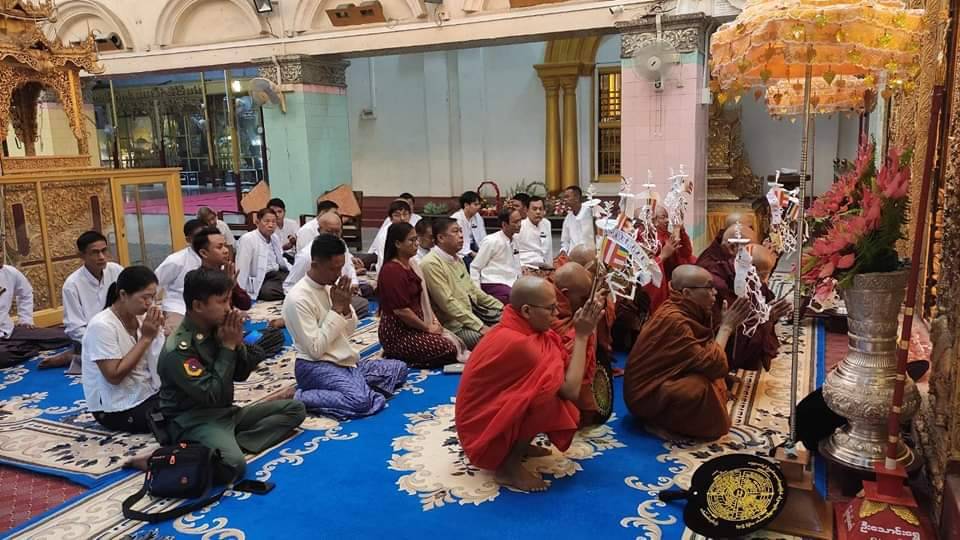 ပေါင်းတည်မြို့အထင်ကရ ဗုဒ္ဓစွယ်တော်အပူဇော်ခံပွဲ မြို့ပေါ်မလှည့်တော့ဘဲ အကျဉ်းချုံးကျင်းပမယ်