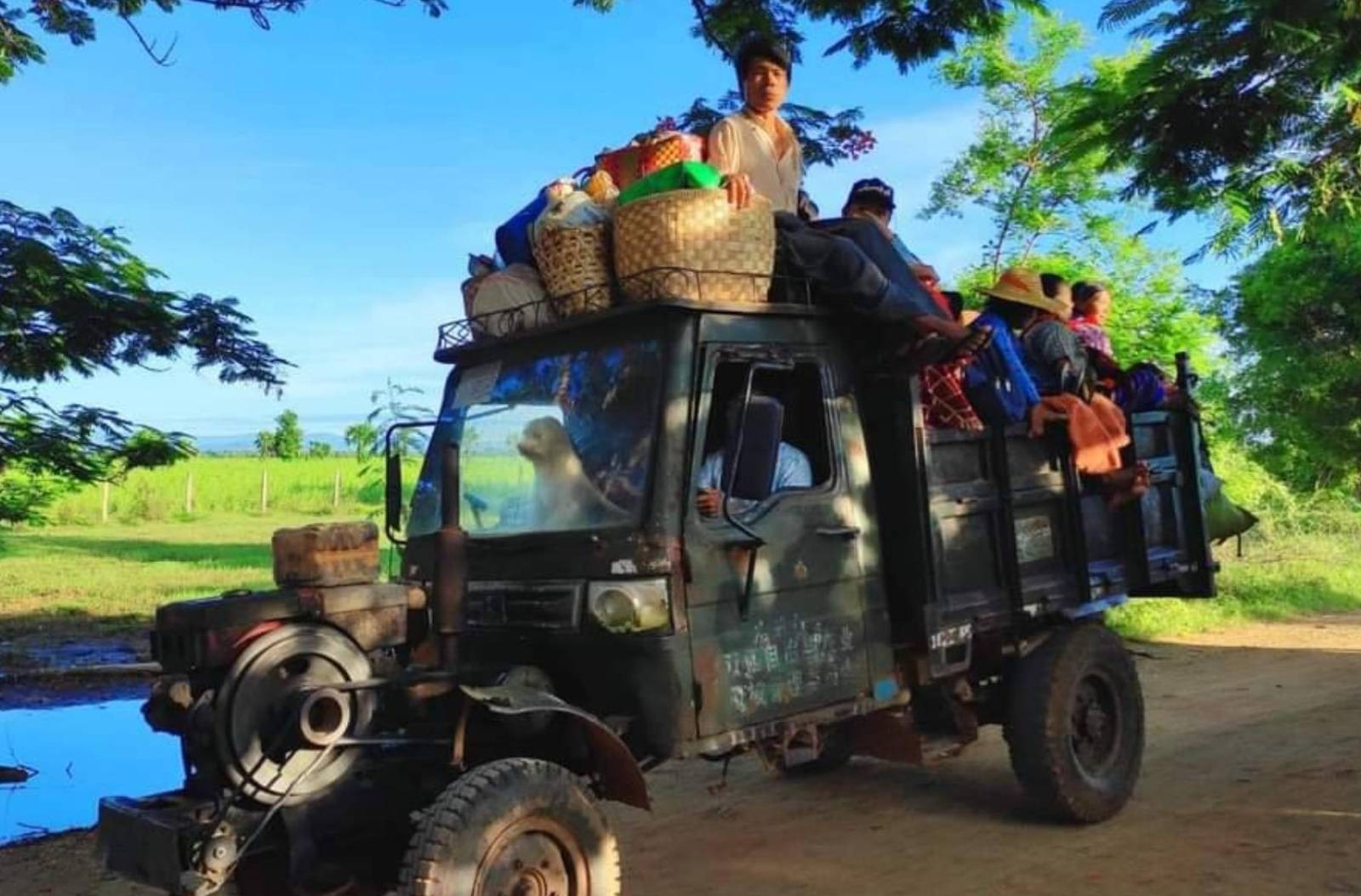 ပုလဲနယ်ကို စစ်ကြောင်းဝင်လို့ ရွာ ၁၀ ရွာက ဒေသခံ ၆ ထောင်ကျော် တိမ်းရှောင်ရ