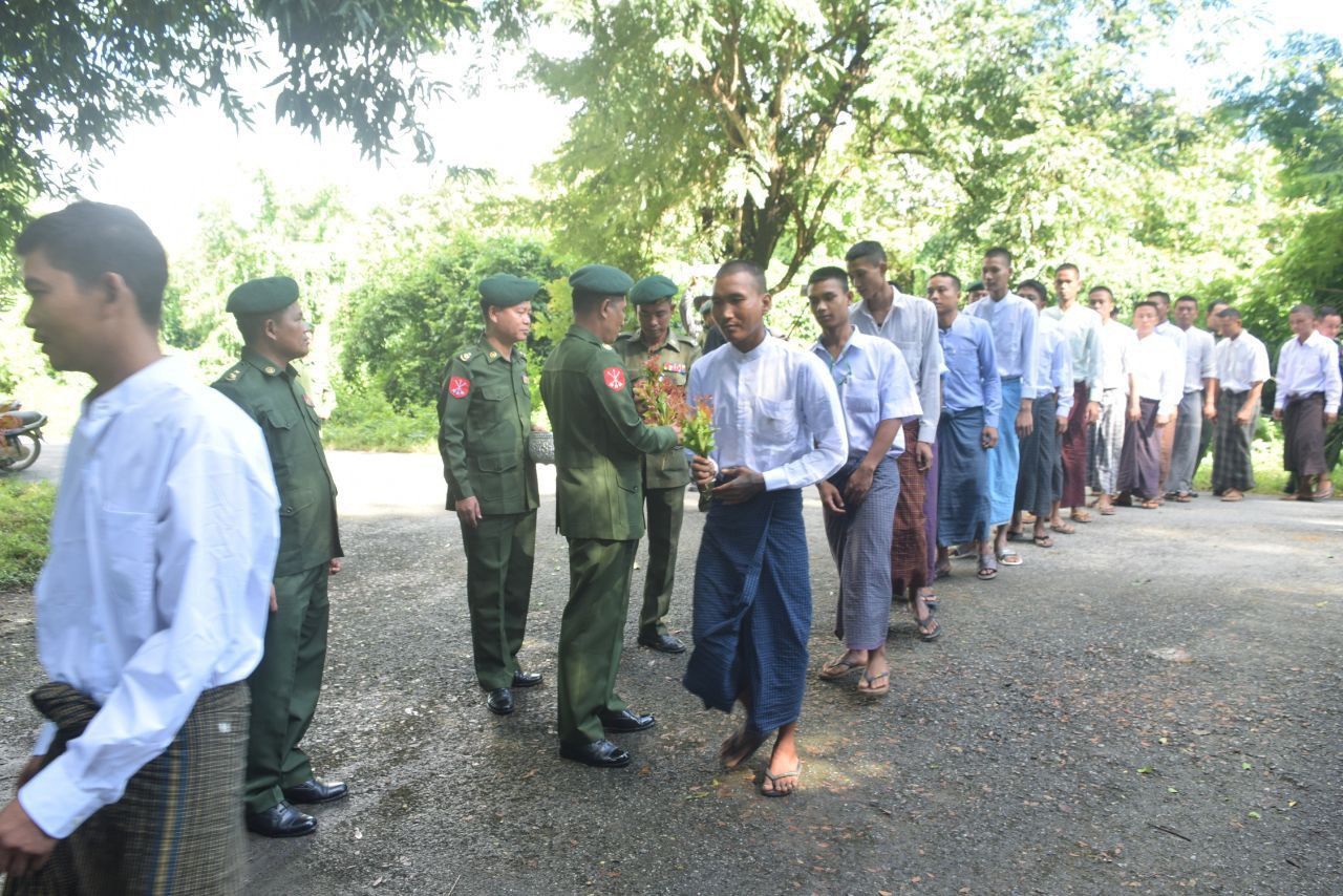 ပြည်မြို့နယ်မှာ ထွက်ပြေးတဲ့ စစ်မှုထမ်းတပ်သားသစ် ၃ ဦးကို စစ်ကောင်စီက ပစ်ခတ်ဖမ်းဆီး