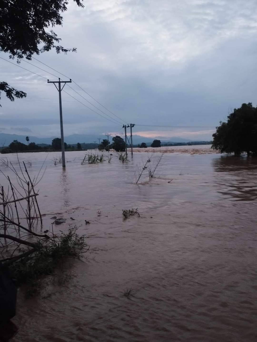 ရေဆက်တိုက်တက်နေတဲ့ တောင်ငူမှာ ဒေသခံတချို့ပိတ်မိပြီး အရေးပေါ်အကူညီလိုအပ်နေ