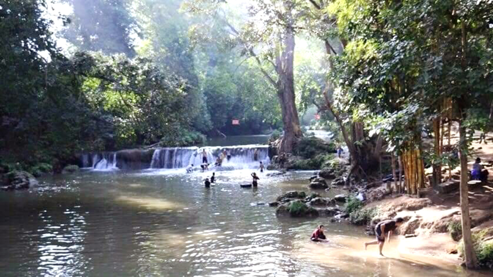 ပွဲကောက်ရေတံခွန်မှာ လူငယ် ၃ ဦးရေနစ်ပြီး ၁ ဦးသေဆုံး