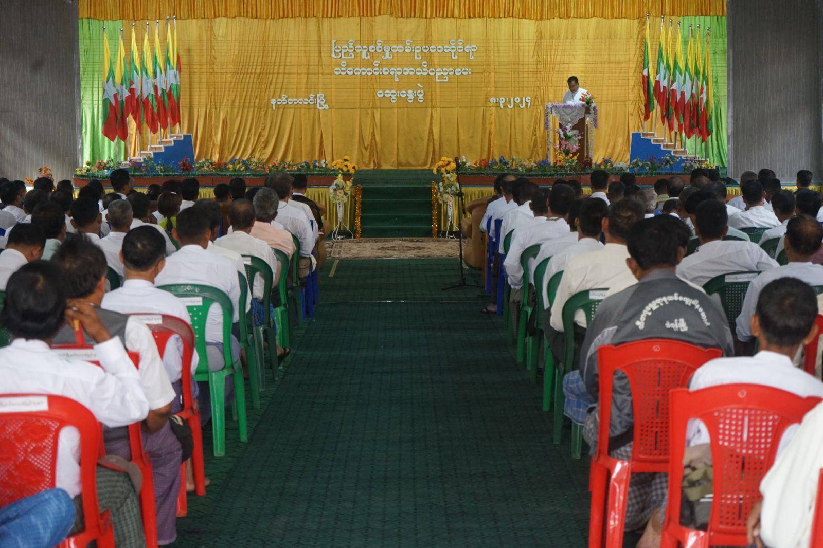 နတ်တလင်းနယ် စစ်မှုထမ်းရမယ့်စာရင်းမှာ အမျိုးသမီးတွေစတင်ပါဝင်လာပြီး လူစားထိုးဖို့ ကျပ်သိန်းချီ ငွေတောင်း