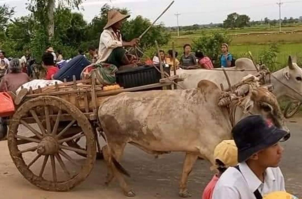 စစ်ကြောင်းထိုးလို့ ဒီပဲယင်းမြို့နယ်နဲ့ ယင်းမာပင်မြို့နယ်တို့က ဒေသခံ ၂ သောင်းကျော် ထွက်ပြေးရပြန်