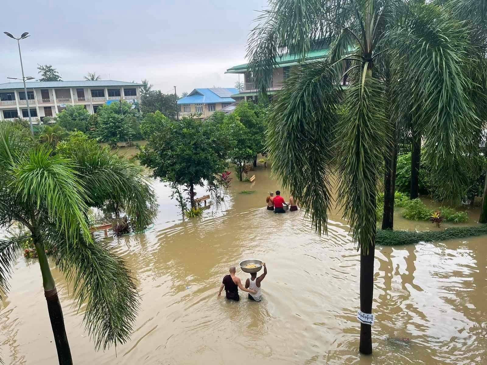 စစ်တောင်းမြစ်ရေ စိုးရိမ်ရေအမှတ်ကျော်နေလို့ ပဲခူးနဲ့တောင်ငူမှာ ရေကြီးမှုအန္တရာယ်သတိပြုဖို့လိုအပ်နေ