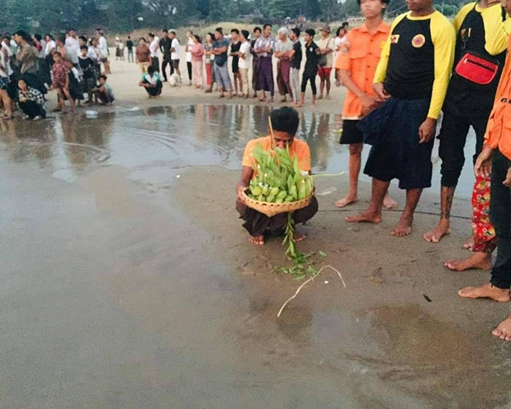 ပြည်မှာ ဧရာဝတီမြစ်အတွင်း ရေချိုးဆင်းတဲ့ အမျိုးသားလူငယ် ၃ ဦး ရေနစ်သေဆုံး