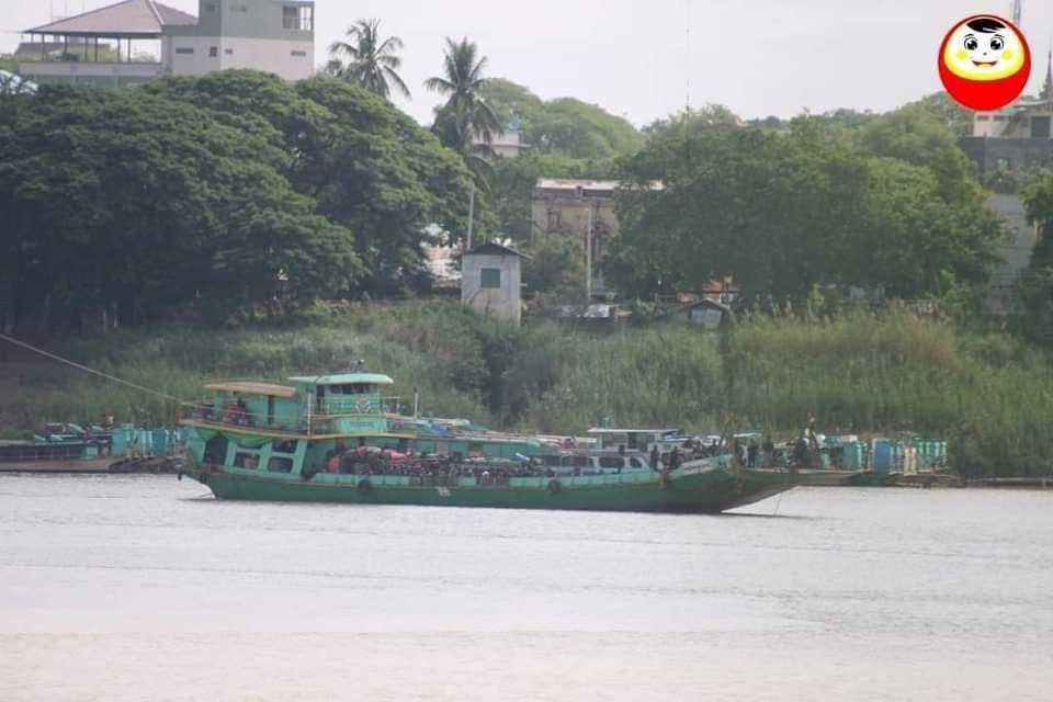 ပအဖအဖွဲ့ဝင် အဖမ်းခံရပြီးနောက် ဆားလင်းကြီးမှာ စစ်တပ်က အင်အားသုံး တပ်စွဲထားလို့ ဒေသခံ သောင်းကျော် ထွက်ပြေးနေရ