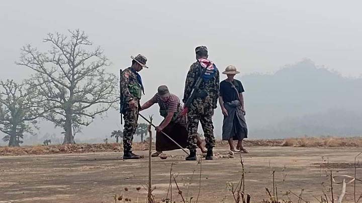 မင်းကင်းနယ်ထဲက စစ်ကောင်စီတပ် အရေးပေါ်ရဟတ်ယာဉ်ဆင်းကွင်း ၂ ခုကို  ဖျက်ဆီးနိုင်ခဲ့