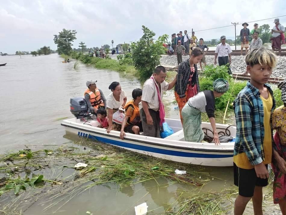 အုတ်တွင်းရေကြီးမှုအတွင်း ဒေသခံ ၅ ဦးသေဆုံးပြီး ပျောက်ဆုံးသူတွေလည်းရှိနေ