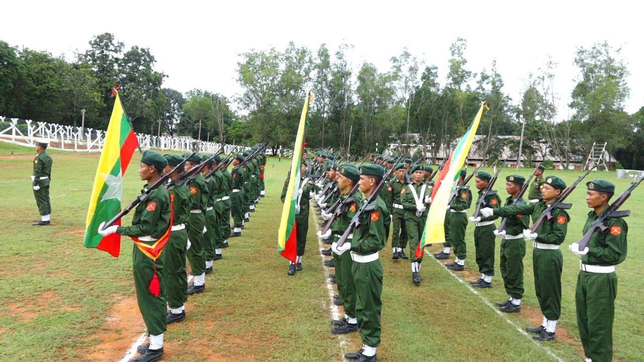 ပဲခူးနဲ့မွန်ပြည်နယ်အစပ်မှာ စစ်မှုထမ်းသင်တန်းဆင်း တပ်သားတွေကို လုံခြုံရေးချလာ