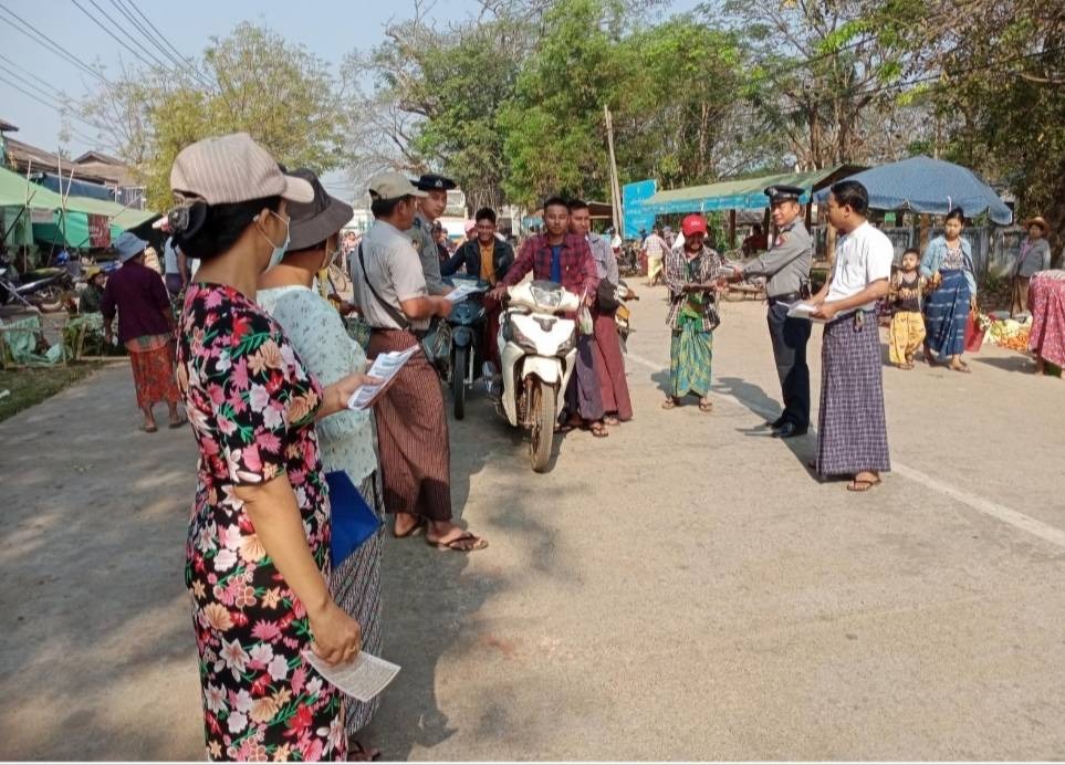 ပြည်သူ့စစ်မဲပေါက်ပြီး မလိုက်လိုသူတွေကို အုပ်ချုပ်ရေးမှူးက ငွေ ၃ သိန်းတောင်း