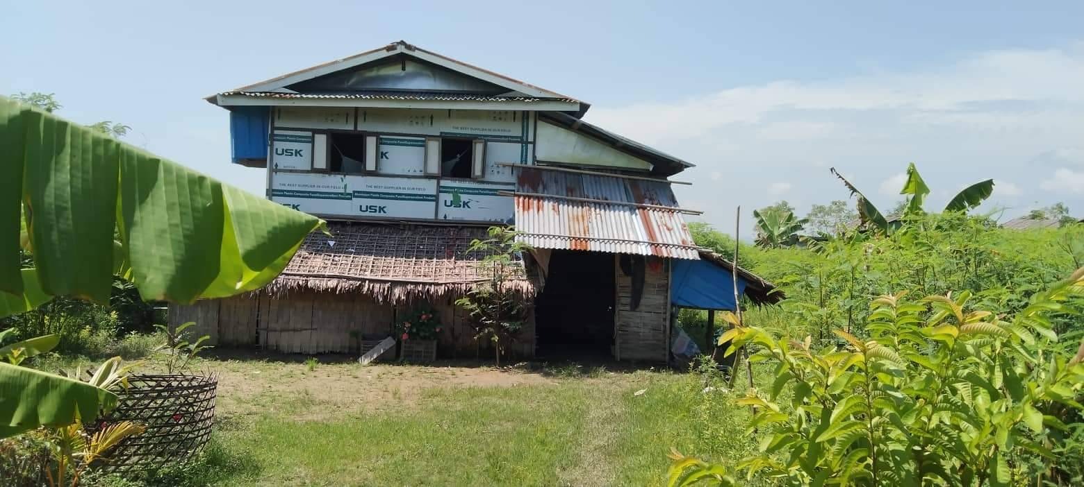 ကျောက်တော်ဒေသခံအိမ်တအိမ်မှ ရွှေ ၁၀ ကျပ်သားနှင့် ပိုက်ဆံသိန်း ၁၀၀ ခိုးခံလိုက်ရ